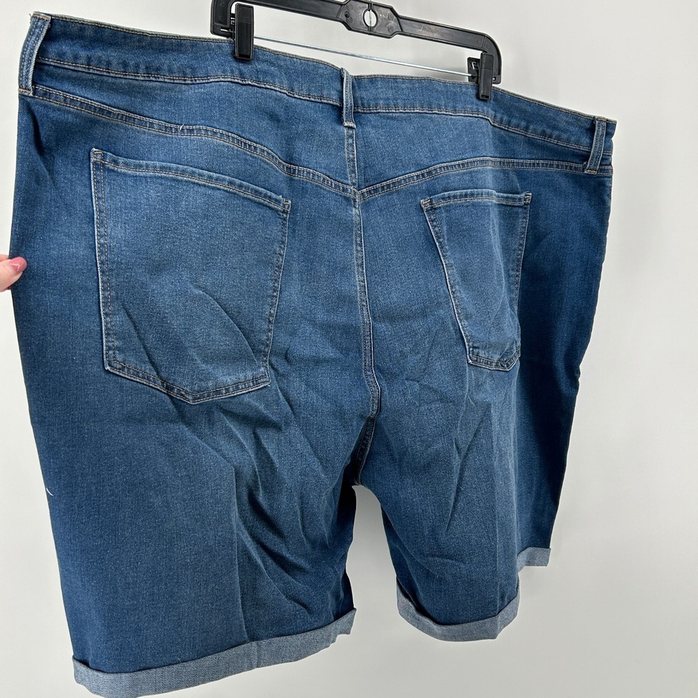 Old Navy Wow High Rise Cuffed Denim Shorts 30 Plus Size Medium Wash Blue NWT - Picture 10 of 11